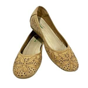 Beartraps Mariah Memory Foam flats US 9.5M shoes laser cut slipon cute casual
